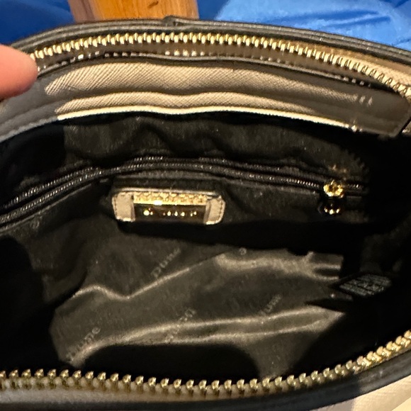 Dune NWOT Chic Cream and Gold Metallic Medium Bag Roomy 10x7x4 Drop approx 20” - Picture 7 of 11